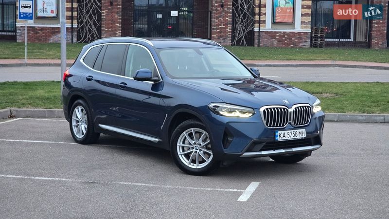 Внедорожник / Кроссовер BMW X3 2022 в Киеве