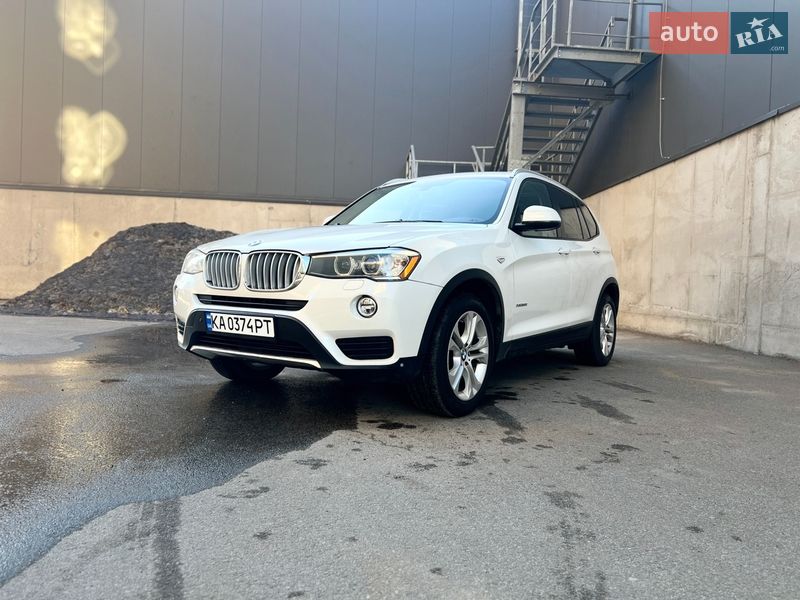 Внедорожник / Кроссовер BMW X3 2016 в Киеве