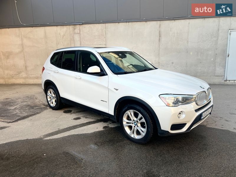 Внедорожник / Кроссовер BMW X3 2016 в Киеве