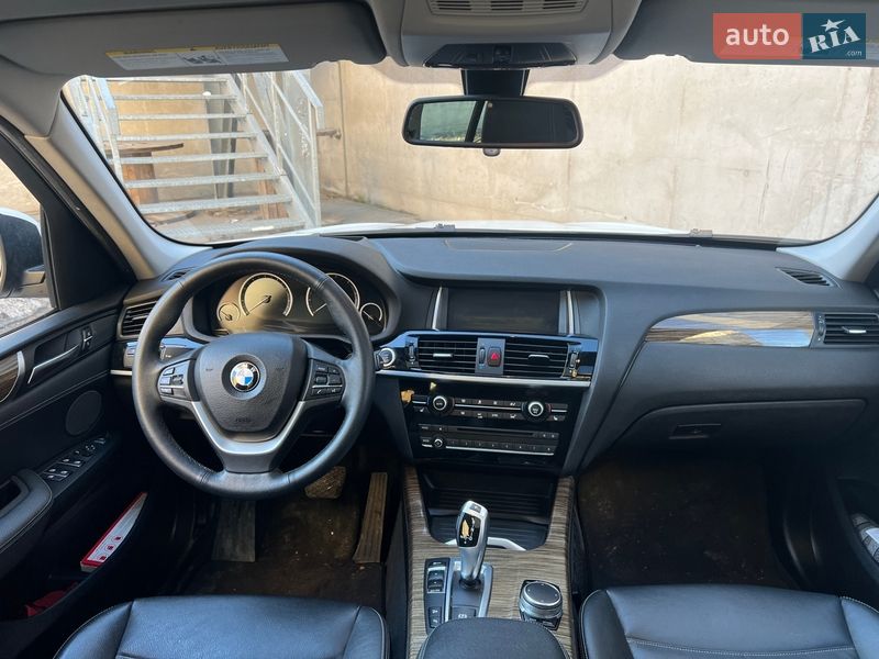 Внедорожник / Кроссовер BMW X3 2016 в Киеве