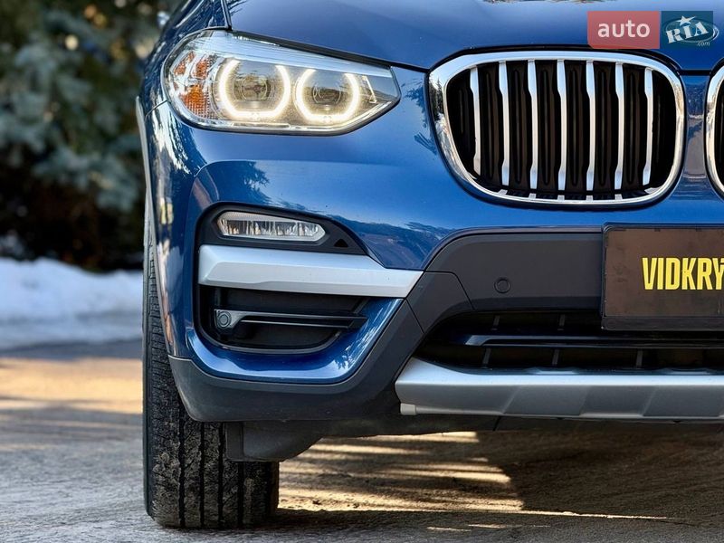 Внедорожник / Кроссовер BMW X3 2018 в Киеве