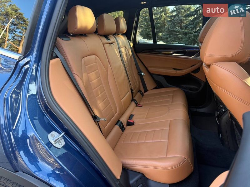 Внедорожник / Кроссовер BMW X3 2018 в Киеве