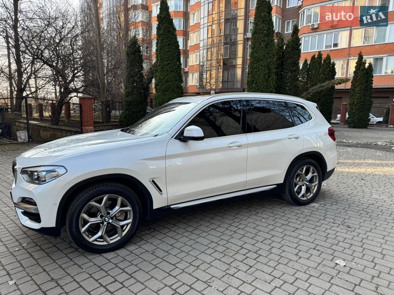 Внедорожник / Кроссовер BMW X3 2021 в Львове