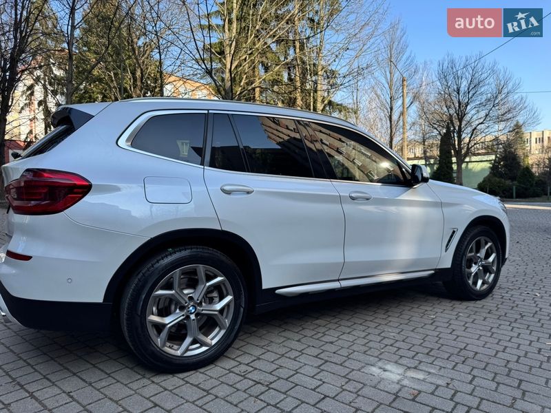 Внедорожник / Кроссовер BMW X3 2021 в Львове