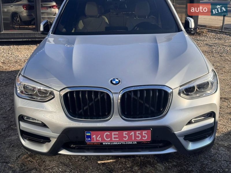 Внедорожник / Кроссовер BMW X3 2018 в Киеве