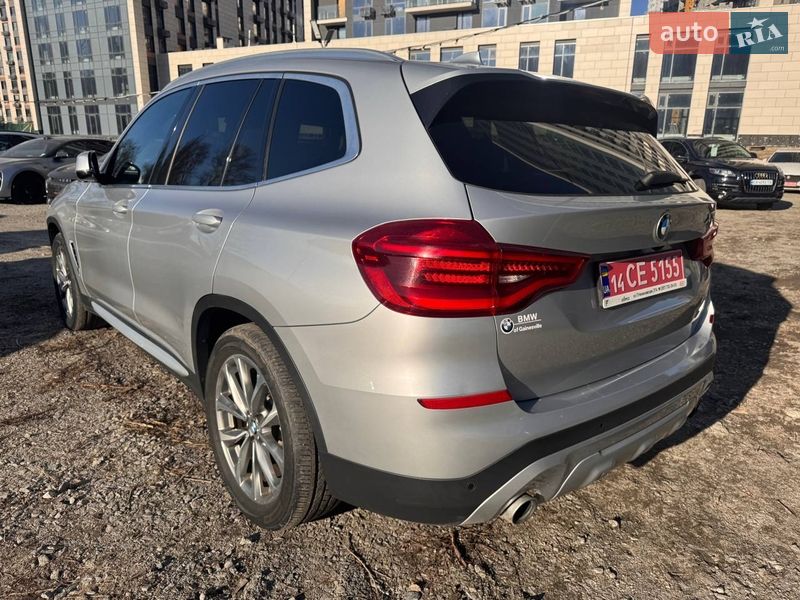Внедорожник / Кроссовер BMW X3 2018 в Киеве