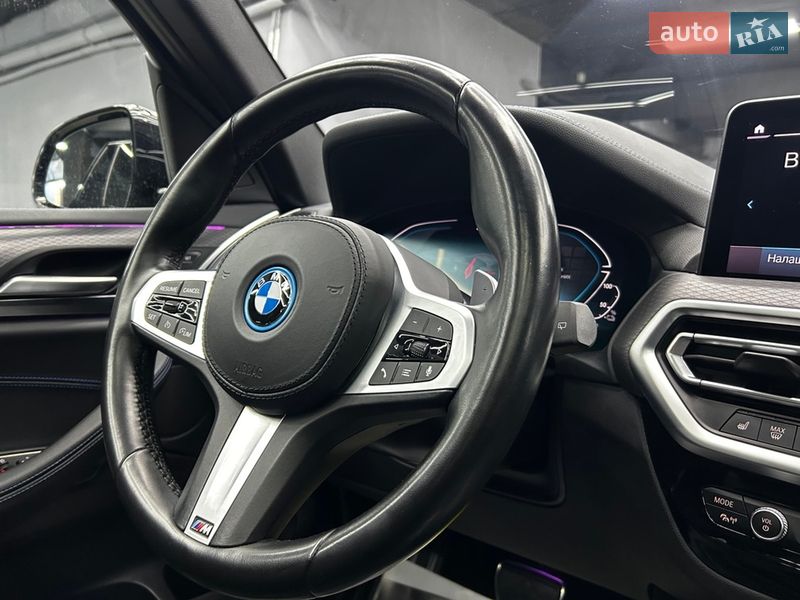 Внедорожник / Кроссовер BMW X3 2021 в Черновцах