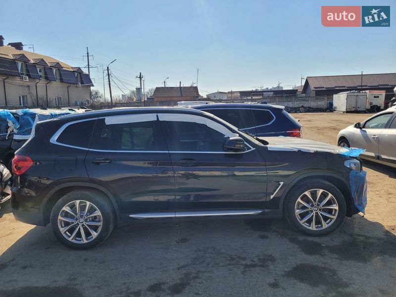 Внедорожник / Кроссовер BMW X3 2018 в Виннице