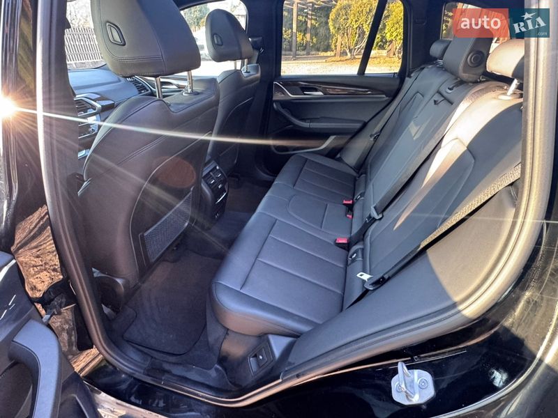 Внедорожник / Кроссовер BMW X3 2021 в Изяславе