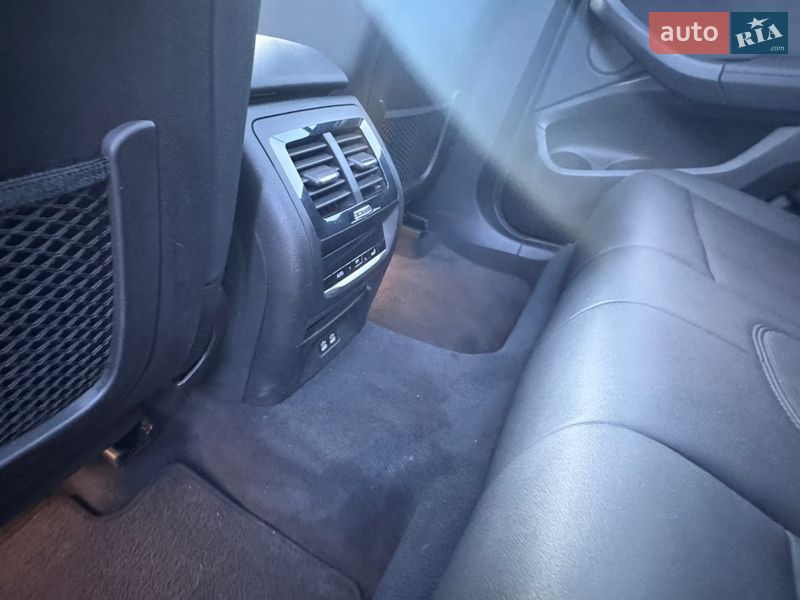 Внедорожник / Кроссовер BMW X3 2021 в Изяславе