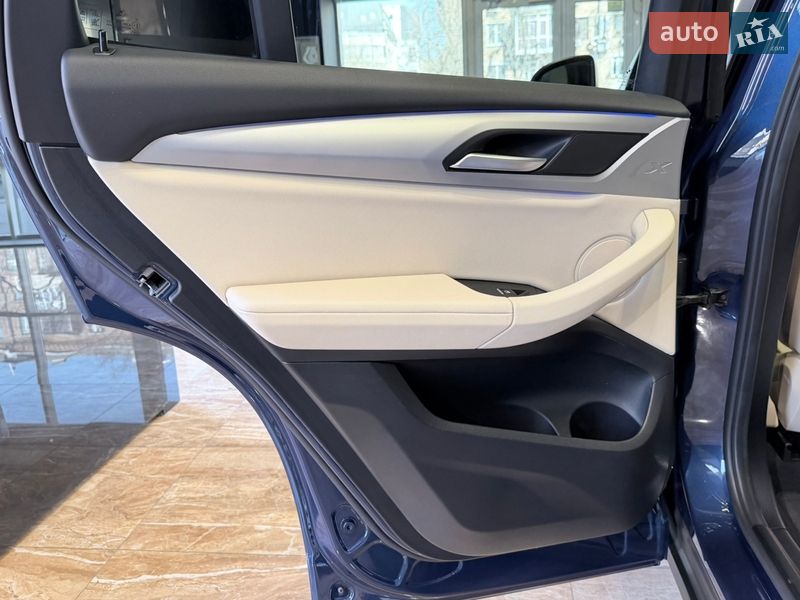 Внедорожник / Кроссовер BMW X3 2018 в Киеве фото 39 Внедорожник / Кроссовер BMW X3 2018 в Киеве