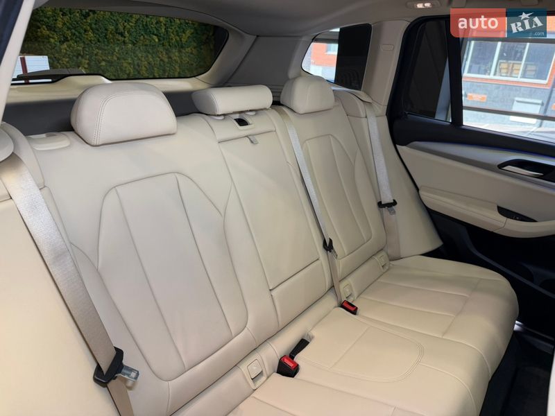 Внедорожник / Кроссовер BMW X3 2018 в Киеве фото 53 Внедорожник / Кроссовер BMW X3 2018 в Киеве