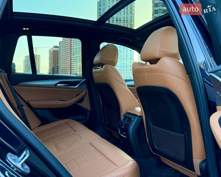 Внедорожник / Кроссовер BMW X3 2018 в Киеве