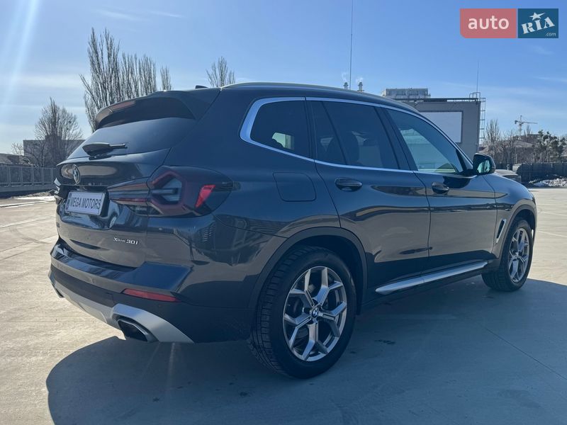 Внедорожник / Кроссовер BMW X3 2021 в Киеве