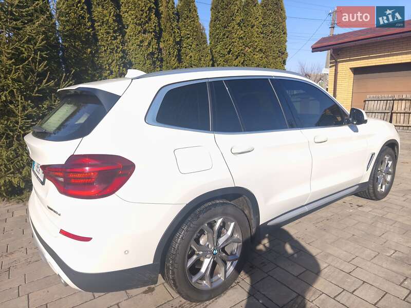 Внедорожник / Кроссовер BMW X3 2018 в Киеве