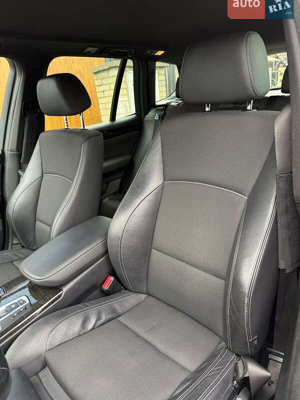 Внедорожник / Кроссовер BMW X3 2014 в Хусте