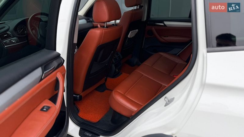 Внедорожник / Кроссовер BMW X3 2013 в Киеве