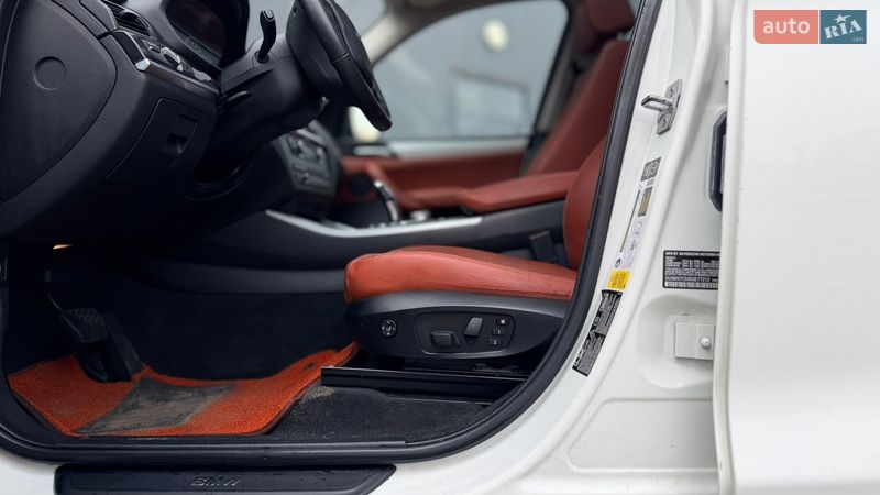 Внедорожник / Кроссовер BMW X3 2013 в Киеве