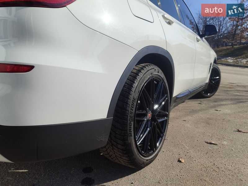 Внедорожник / Кроссовер BMW X3 2020 в Сумах