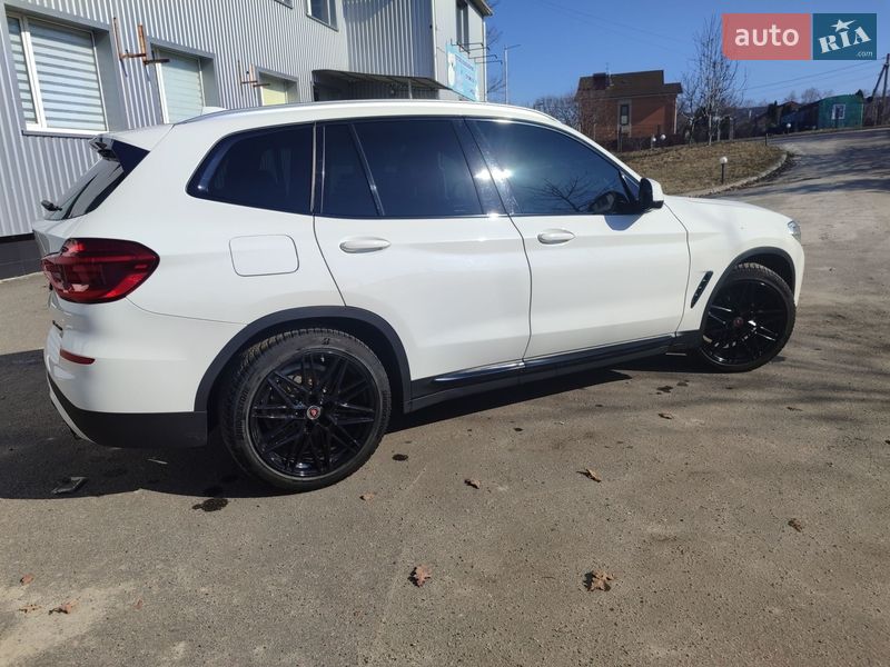 Внедорожник / Кроссовер BMW X3 2020 в Сумах