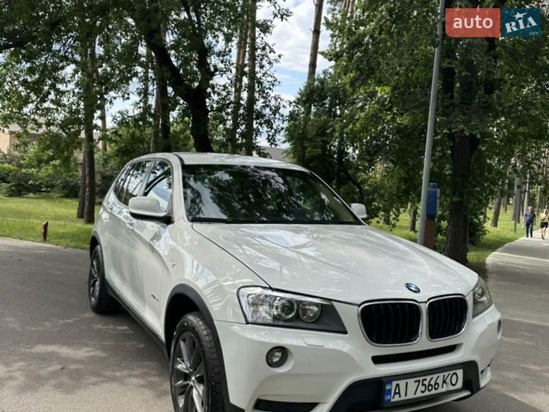 Внедорожник / Кроссовер BMW X3 2013 в Киеве