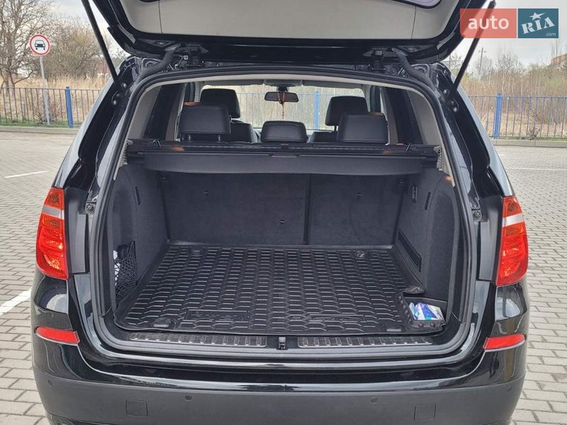 Внедорожник / Кроссовер BMW X3 2011 в Дрогобыче