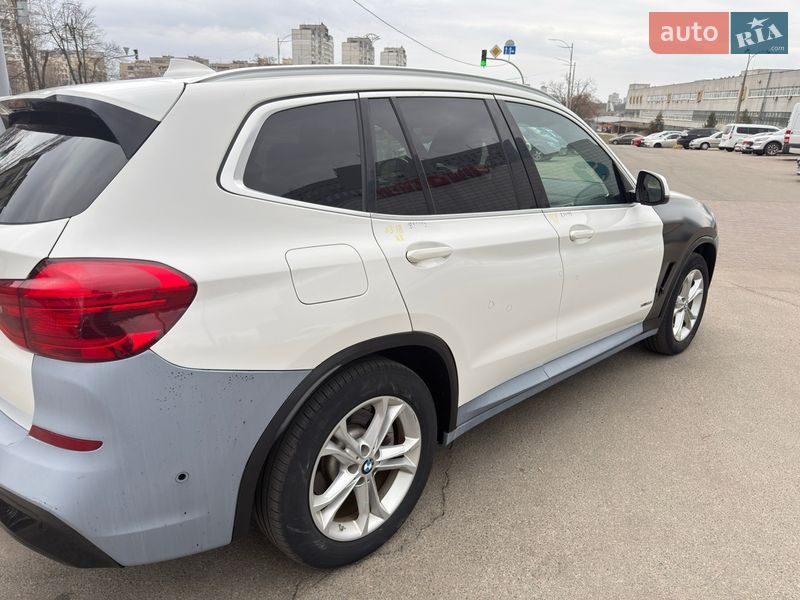 Внедорожник / Кроссовер BMW X3 2018 в Киеве