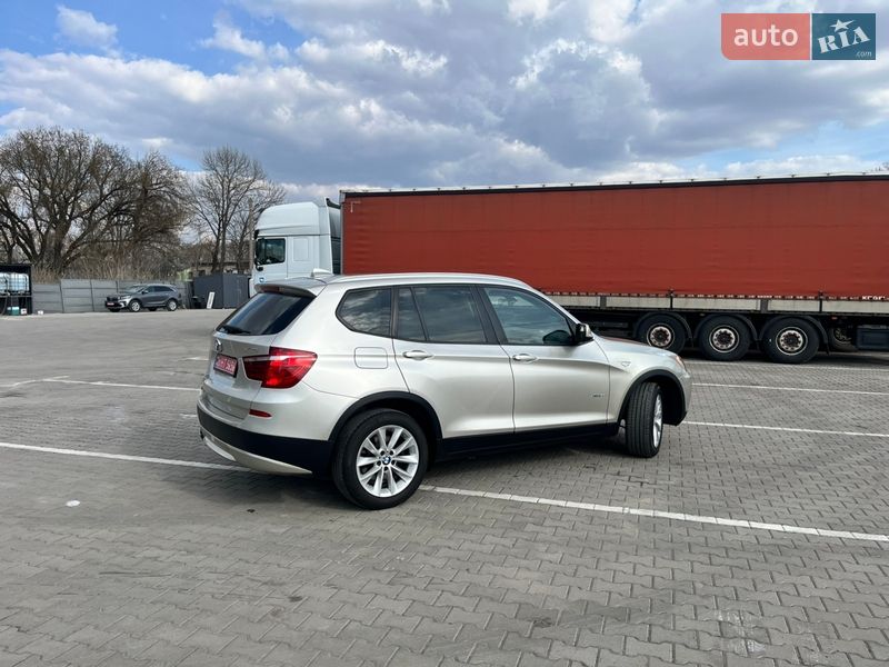 Внедорожник / Кроссовер BMW X3 2013 в Ровно