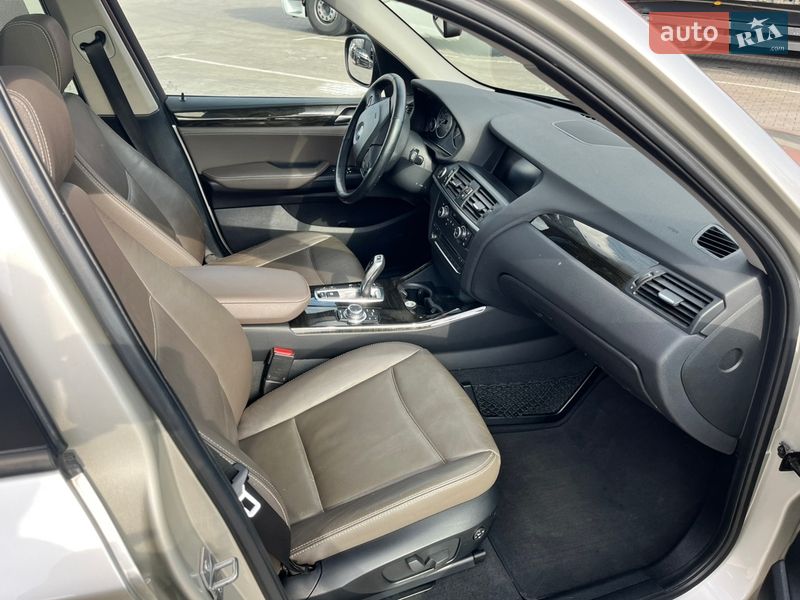 Внедорожник / Кроссовер BMW X3 2013 в Ровно