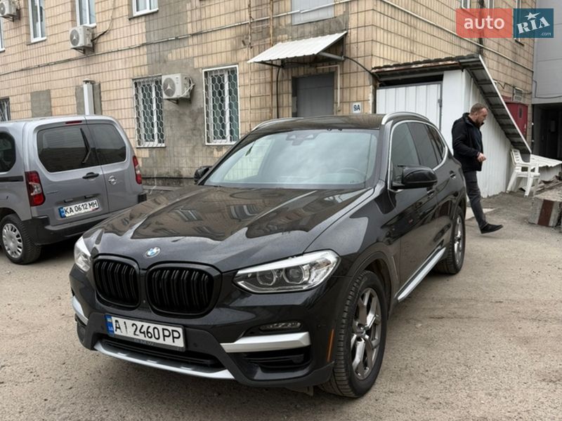 Внедорожник / Кроссовер BMW X3 2021 в Киеве