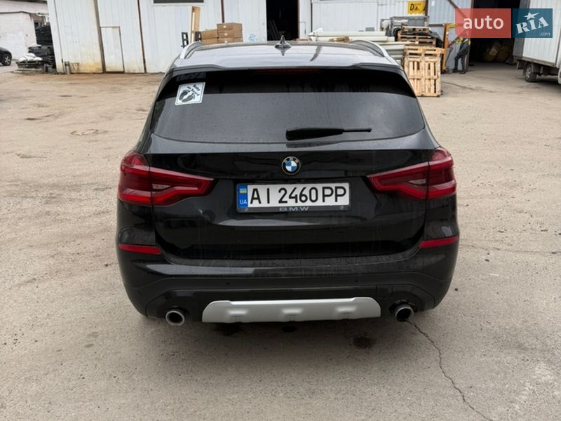 Внедорожник / Кроссовер BMW X3 2021 в Киеве