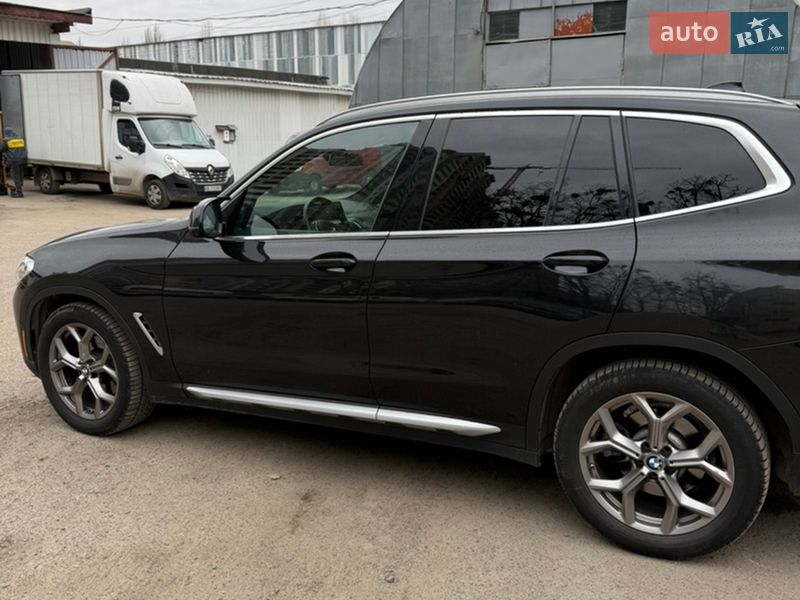 Внедорожник / Кроссовер BMW X3 2021 в Киеве