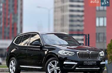 Внедорожник / Кроссовер BMW X3 2019 в Киеве