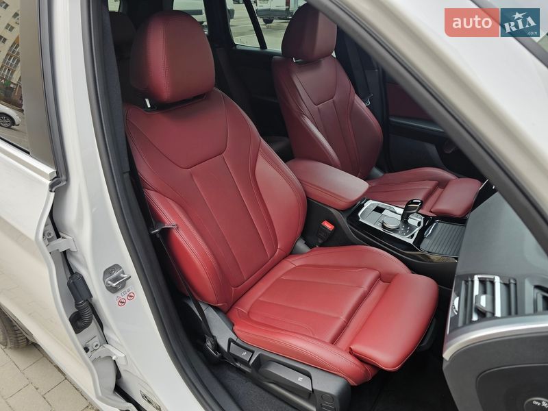 Внедорожник / Кроссовер BMW X3 2022 в Киеве