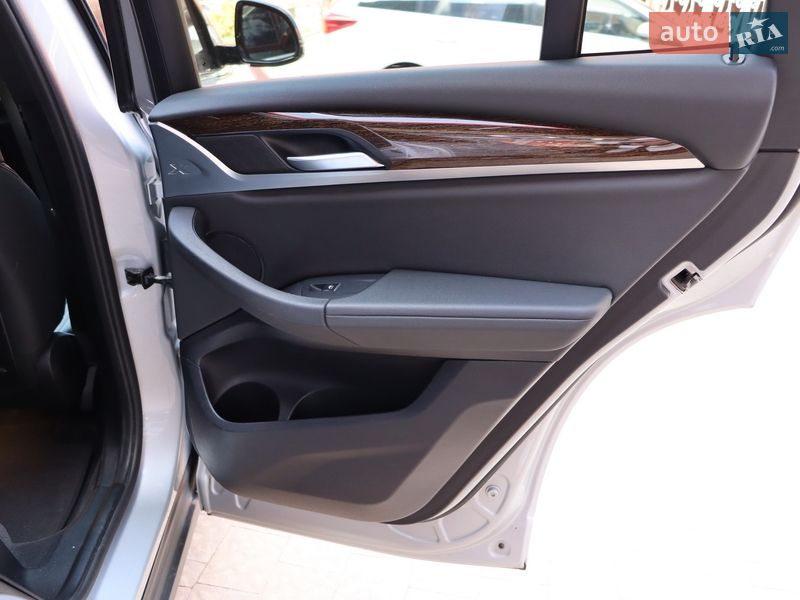 Внедорожник / Кроссовер BMW X3 2019 в Львове