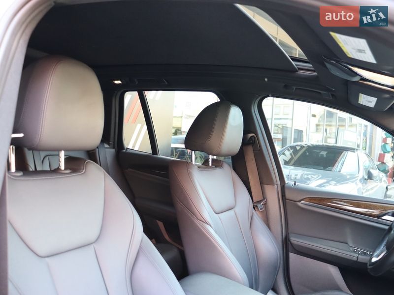 Внедорожник / Кроссовер BMW X3 2019 в Львове
