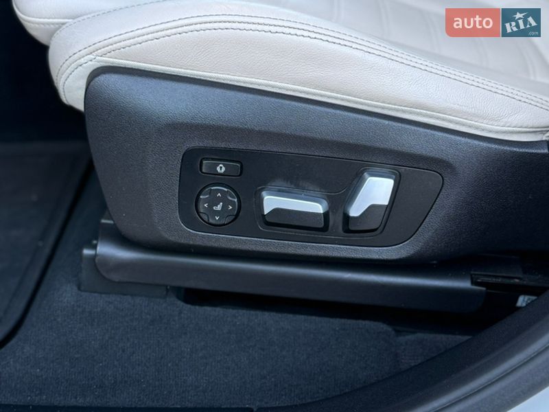 Внедорожник / Кроссовер BMW X3 2021 в Киеве