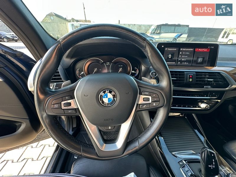 Внедорожник / Кроссовер BMW X3 2019 в Сарнах
