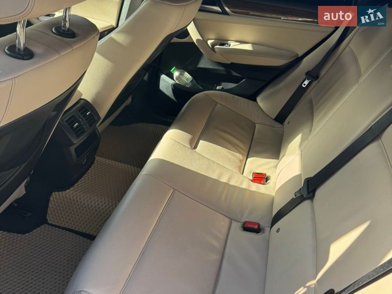 Внедорожник / Кроссовер BMW X3 2015 в Киеве