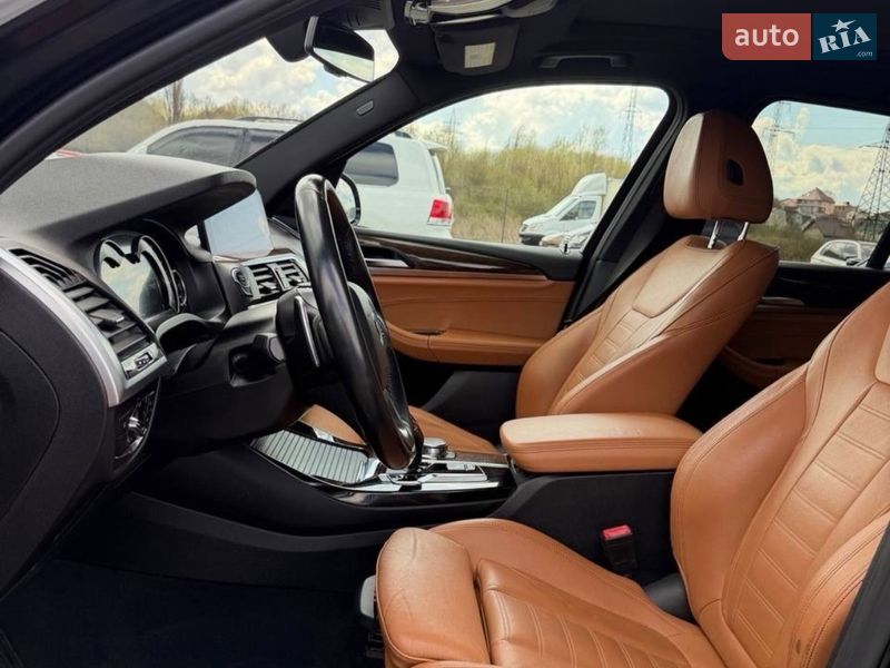 Внедорожник / Кроссовер BMW X3 2018 в Хмельницком