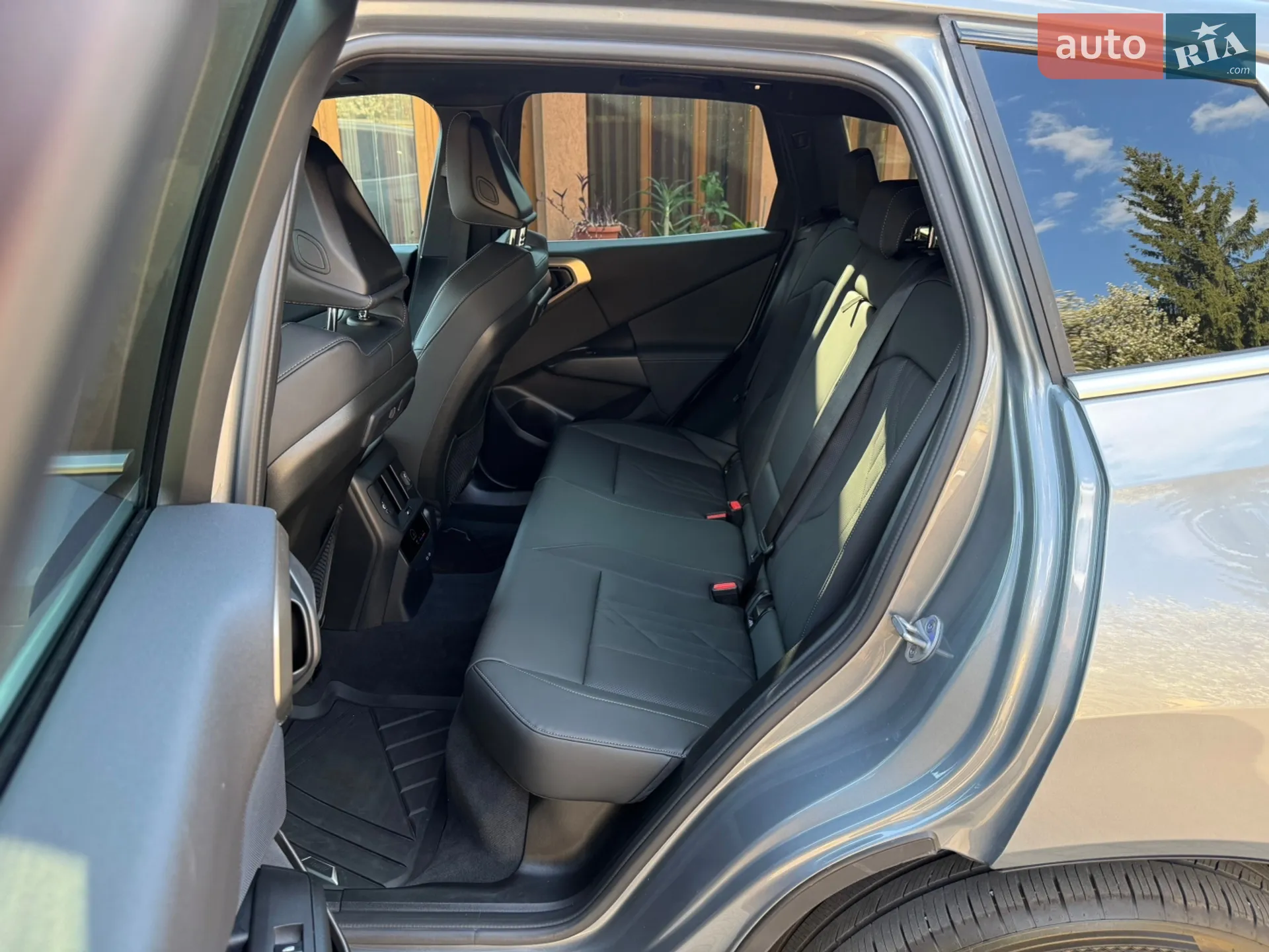 2025 BMW X3 - мініатюра 57