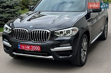 Внедорожник / Кроссовер BMW X3 2019 в Ровно