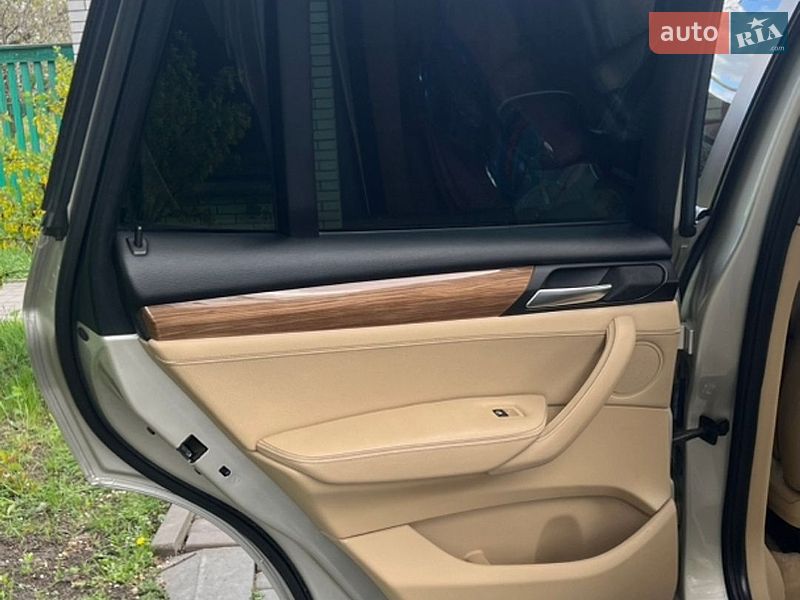 Внедорожник / Кроссовер BMW X3 2012 в Вольнянске