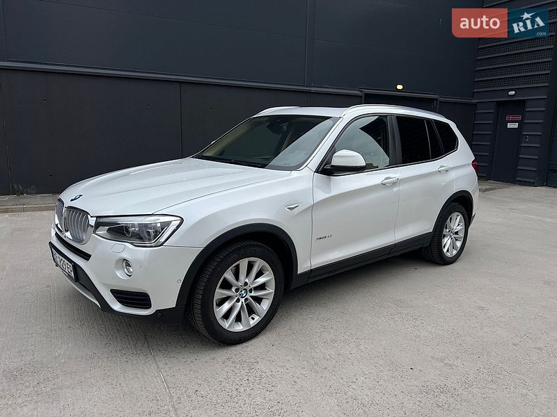 Внедорожник / Кроссовер BMW X3 2016 в Киеве