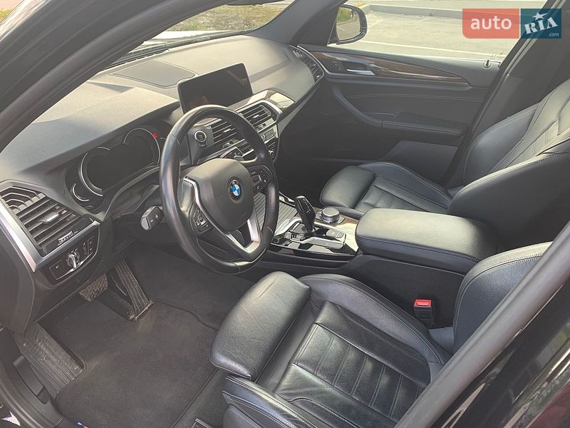 Внедорожник / Кроссовер BMW X3 2018 в Киеве