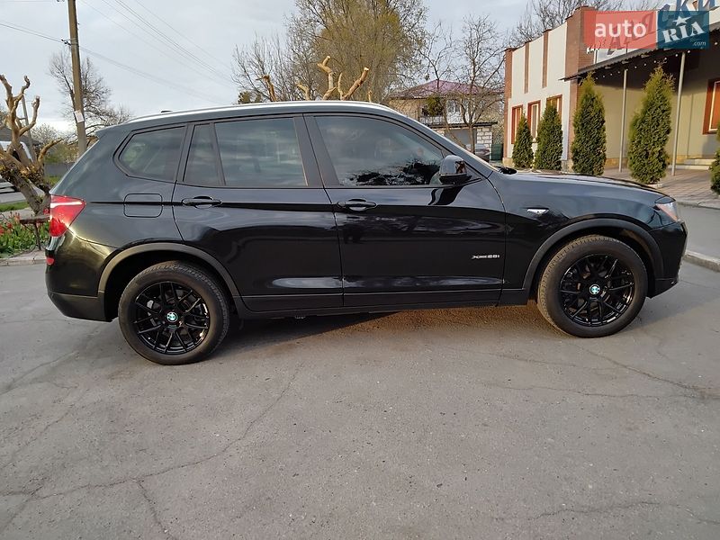 Внедорожник / Кроссовер BMW X3 2015 в Лохвице