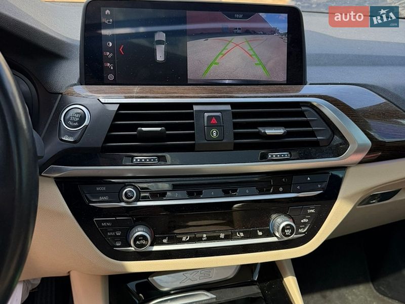 Внедорожник / Кроссовер BMW X3 2019 в Киеве
