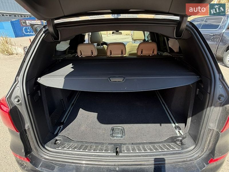 Внедорожник / Кроссовер BMW X3 2019 в Киеве