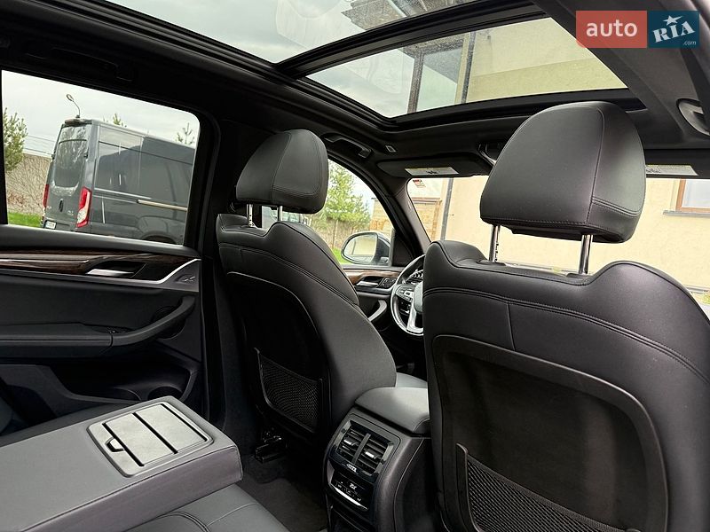 Внедорожник / Кроссовер BMW X3 2018 в Львове