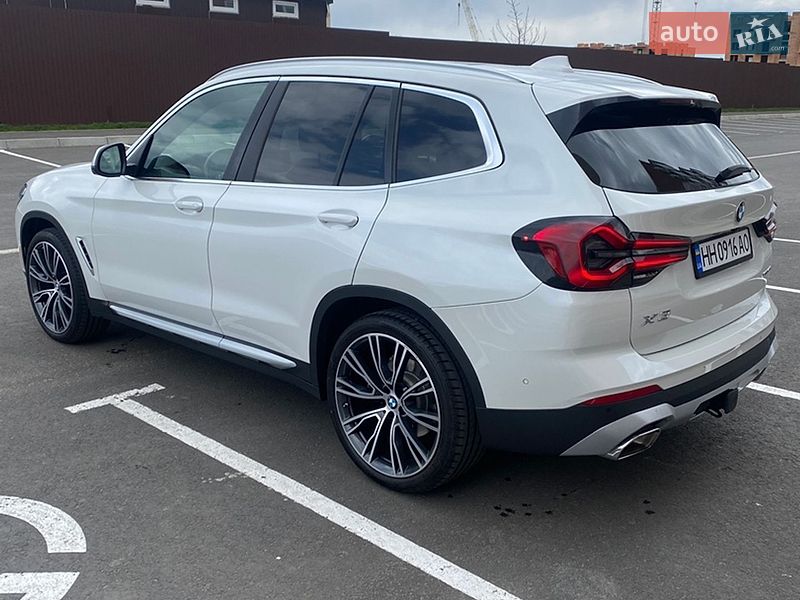 Внедорожник / Кроссовер BMW X3 2022 в Умани